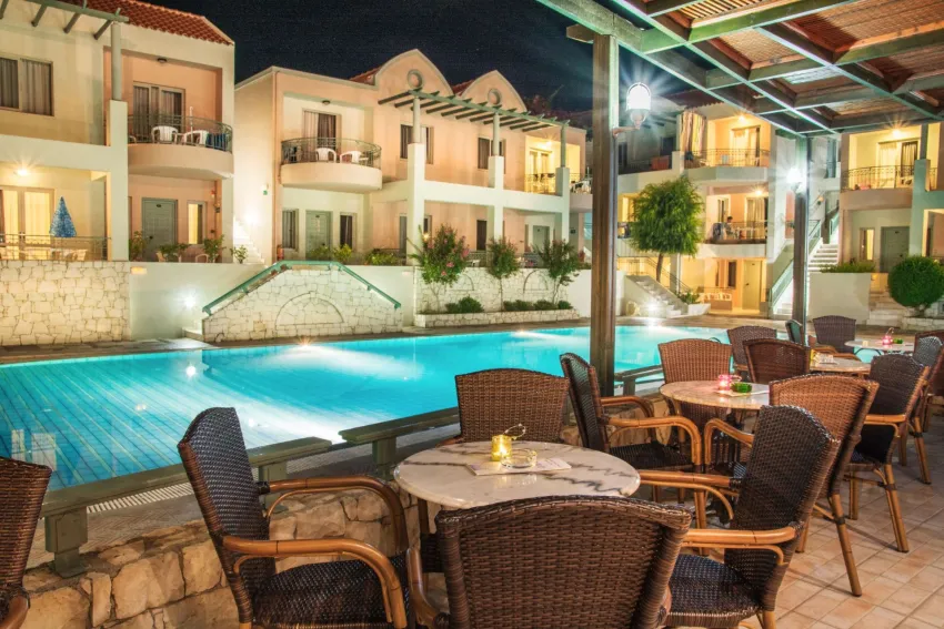 LOTUS HOTEL APARTMENTS 3*-23