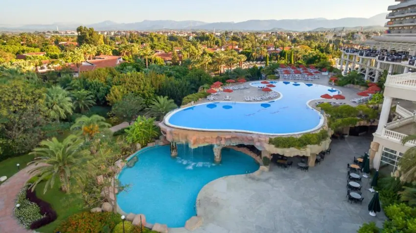 STARLIGHT RESORT SPECIAL ROOMS  5*-20