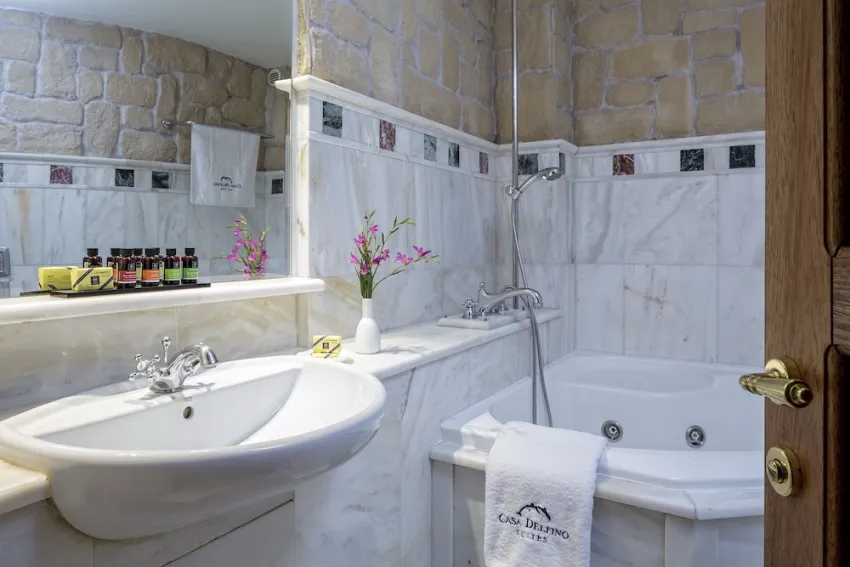 Casa Delfino Hotel & Spa 5*-70
