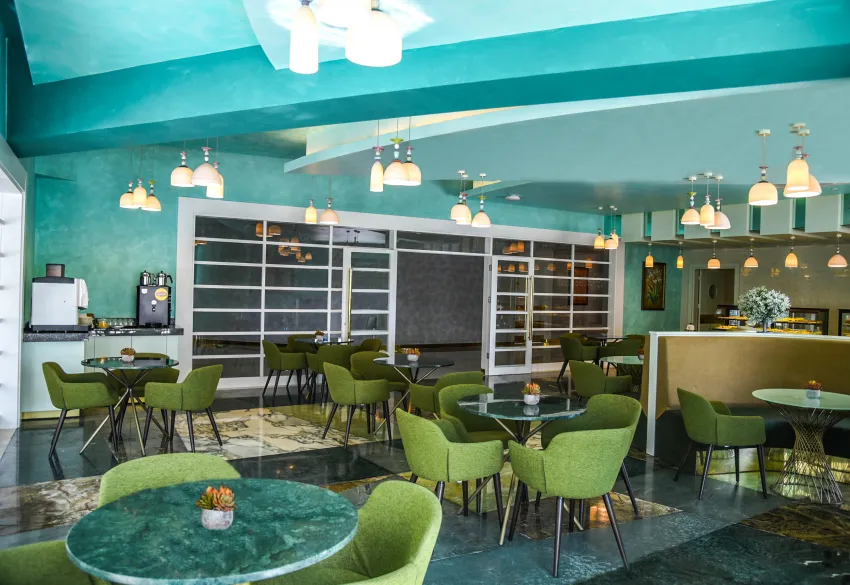 Royal Wings Hotel 5*-100