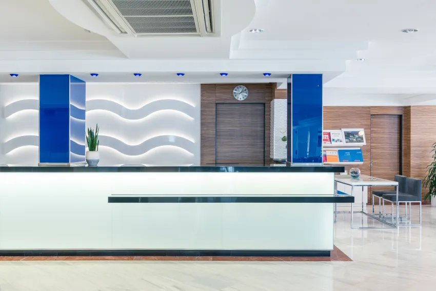 Vista Park Hotel & Apartments 3*-5