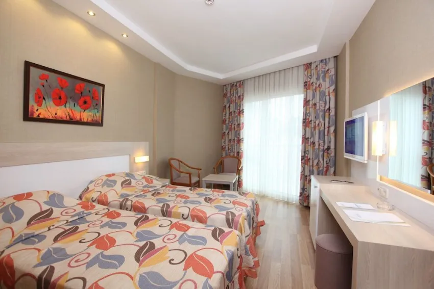 Riviera Hotel & Spa 4*-4