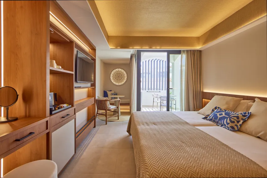 Universal Gran Leon and Spa 5*-50