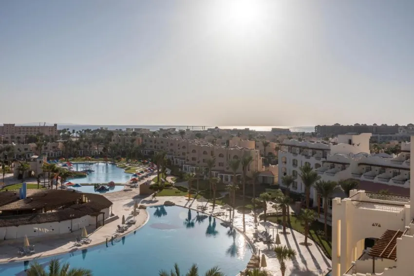 ROYAL LAGOONS RESORT & AQUA PARK  4*-21