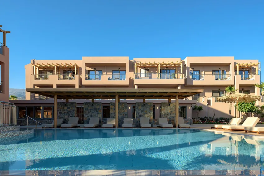 High Beach Resort 4*-18