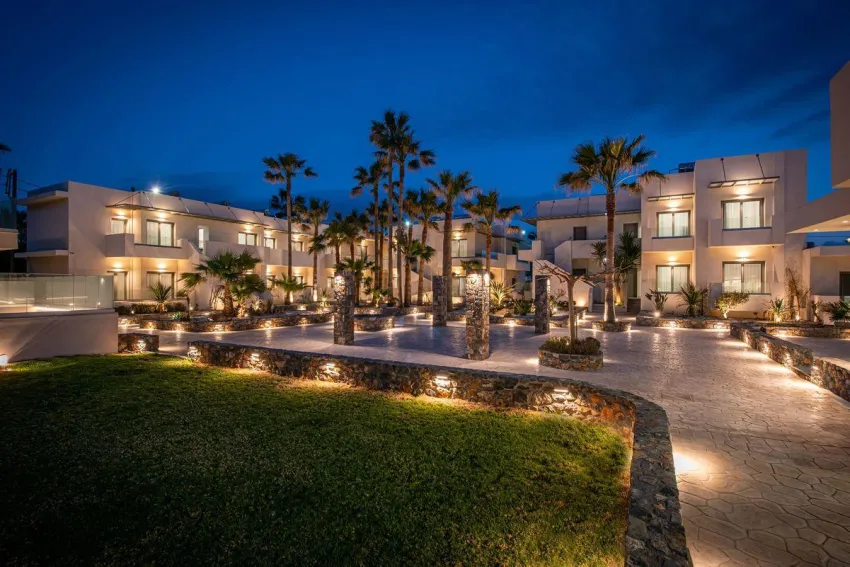 Saint George Gournes Bay 4*-7