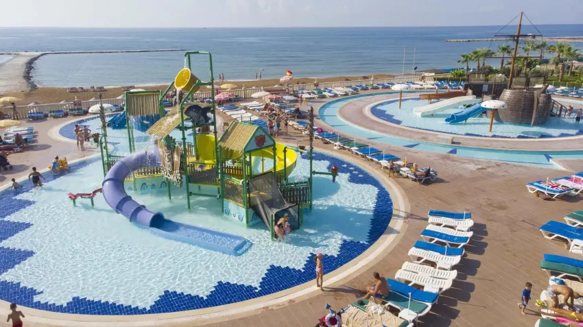 EFTALIA SPLASH RESORT  5*-9
