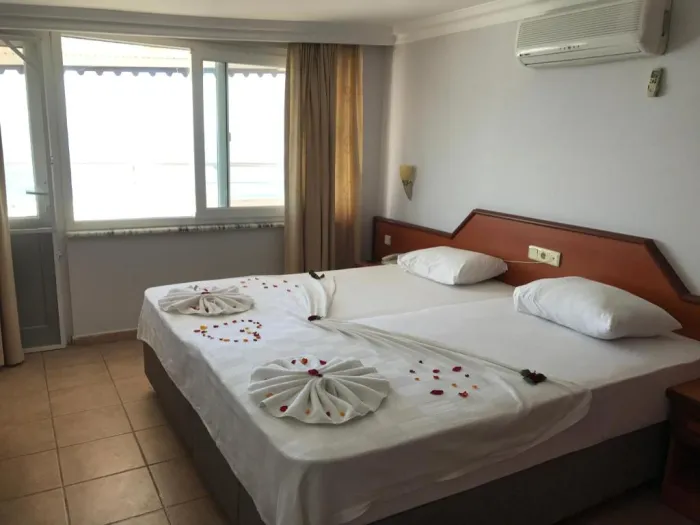 Muz Hotel 3* - Alanya - Turcia
