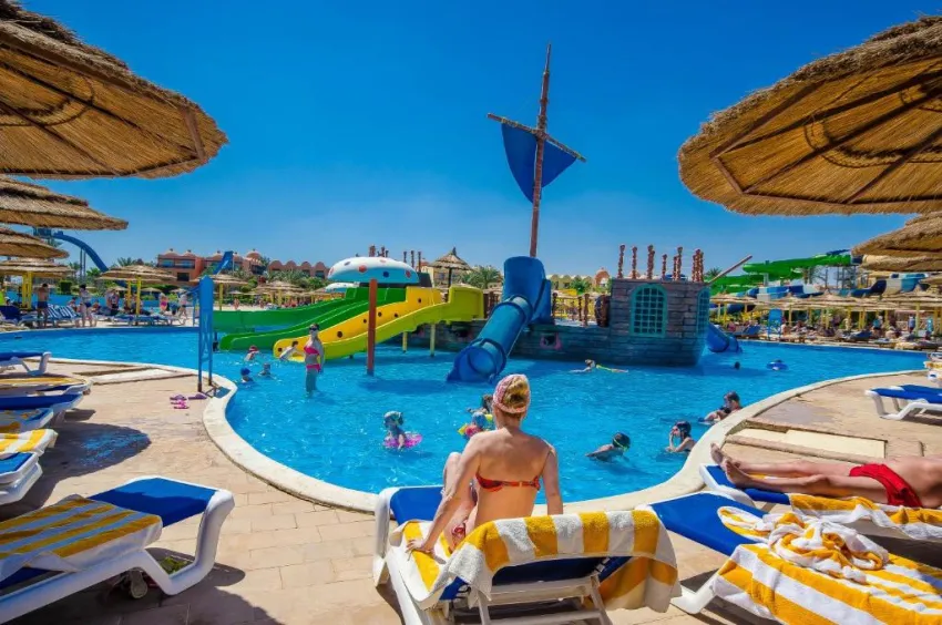 TITANIC BEACH SPA & AQUAPARK  5*-2