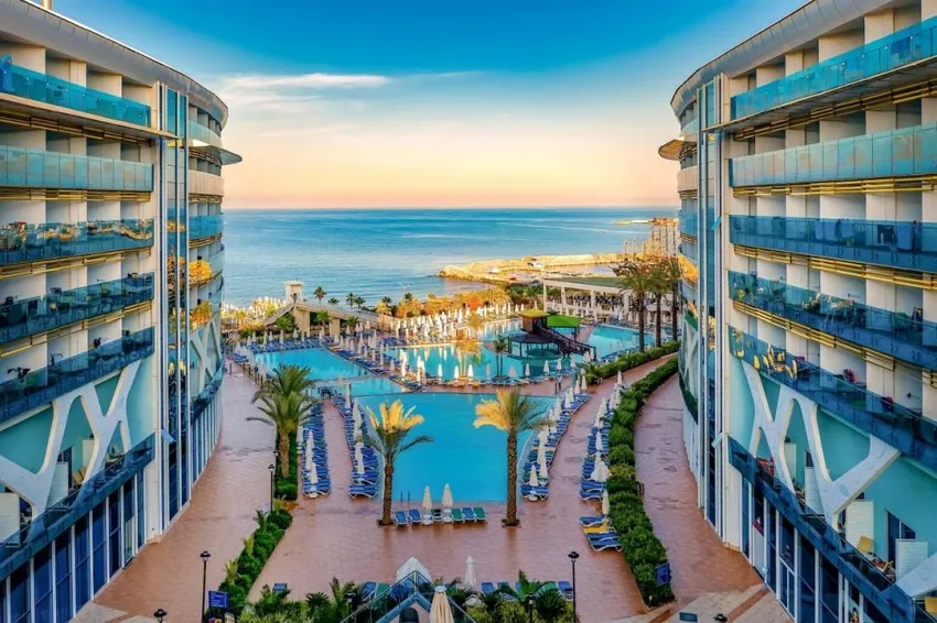 VIKINGEN INFINITY RESORT & SPA  5*-3