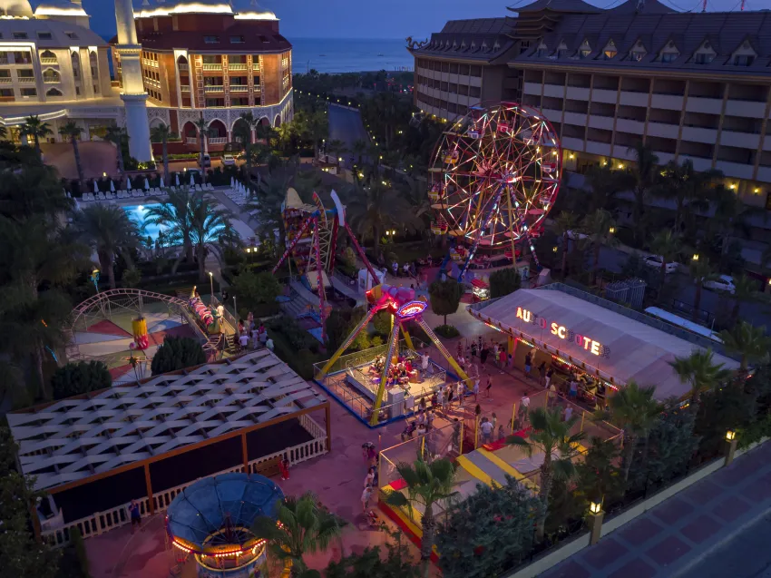 Royal Taj Mahal 5*-82