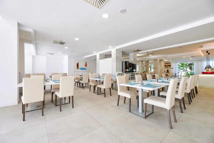 AluaSun Continental Park Hotel & Apartments 4*-107