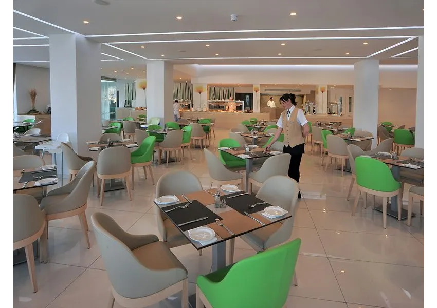 Nelia Beach Hotel 4*-8