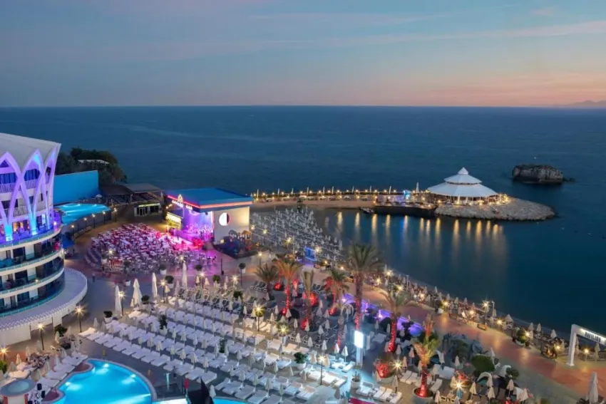 GRANADA LUXURY OKURCALAR   5*-8