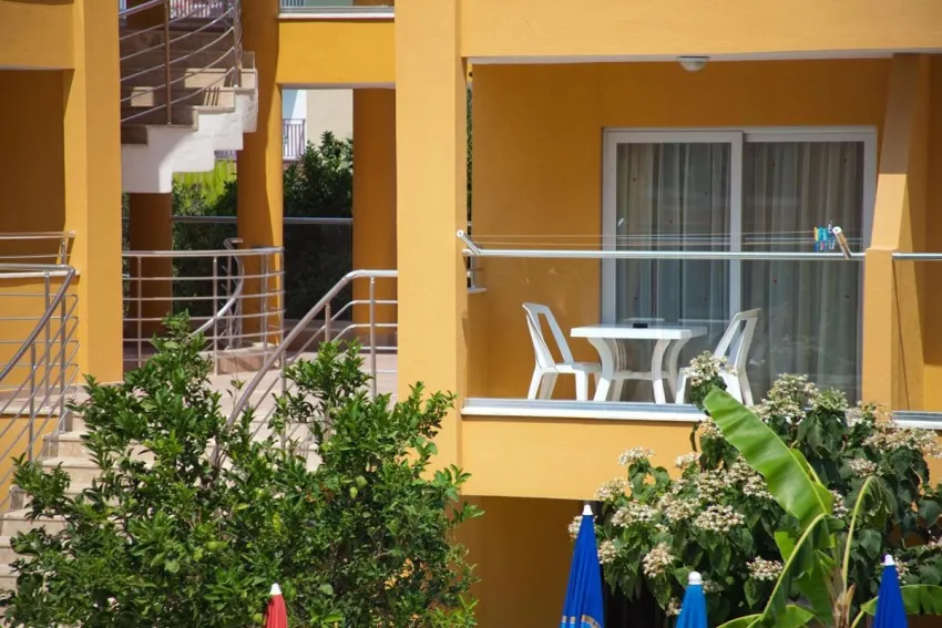 Begonville Apart 3*-4