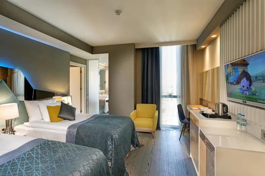 WIND OF LARA HOTEL & SPA   5*-3