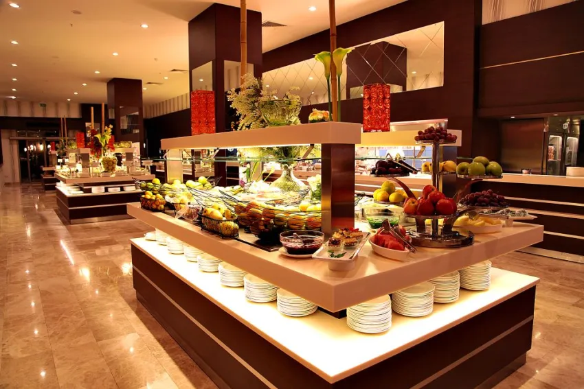 CRATOS PREMIUM HOTEL & CASINO & SPA  5*-58