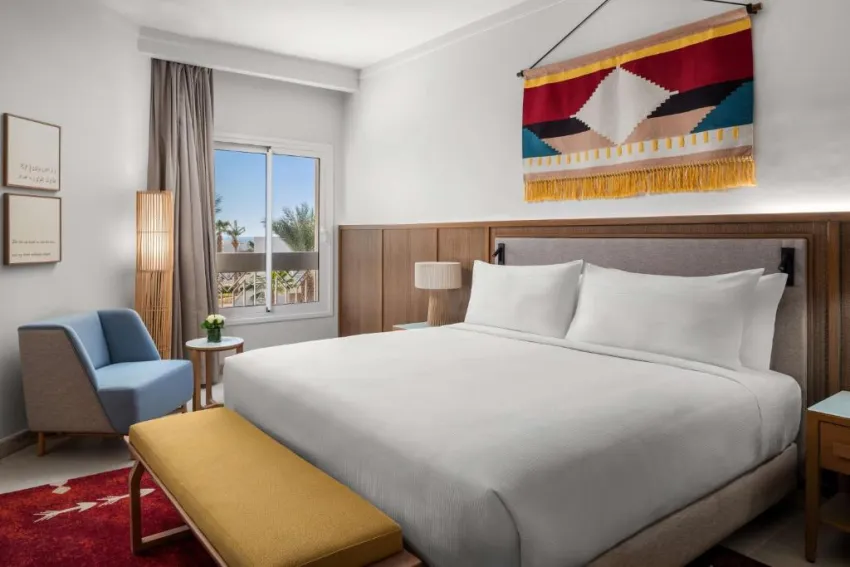 DOUBLETREE BY HILTON SHARM BAY RESORT BEACH SIDE  4*-70