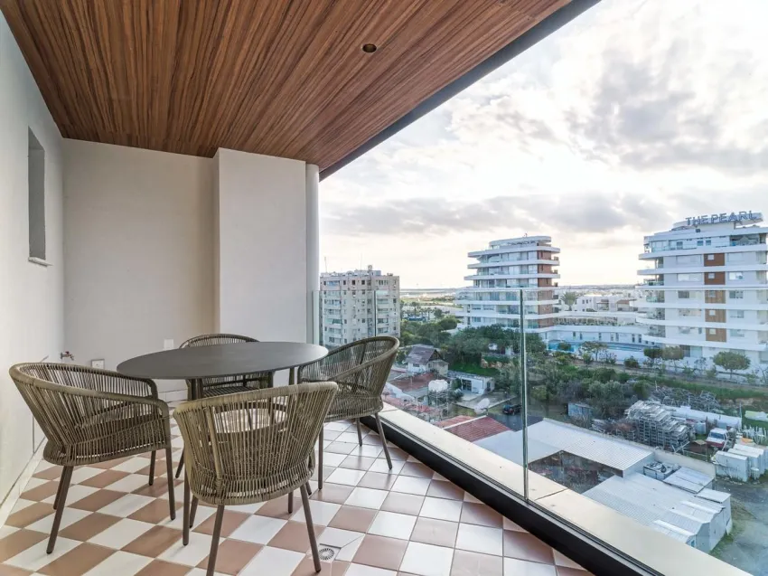 LIV Mackenzie Beach Suites Adults Only 4*-9