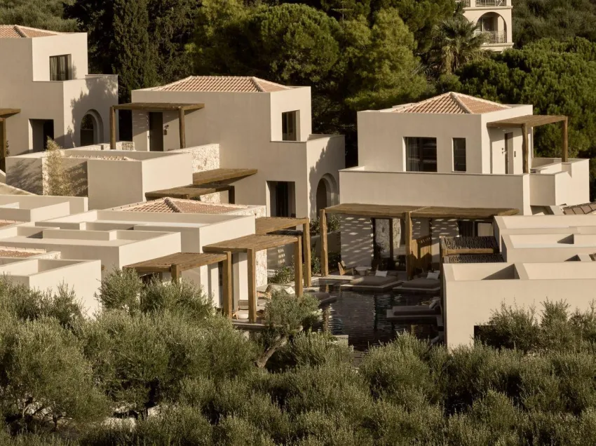 Pierros Verde Private Suites 5*-1