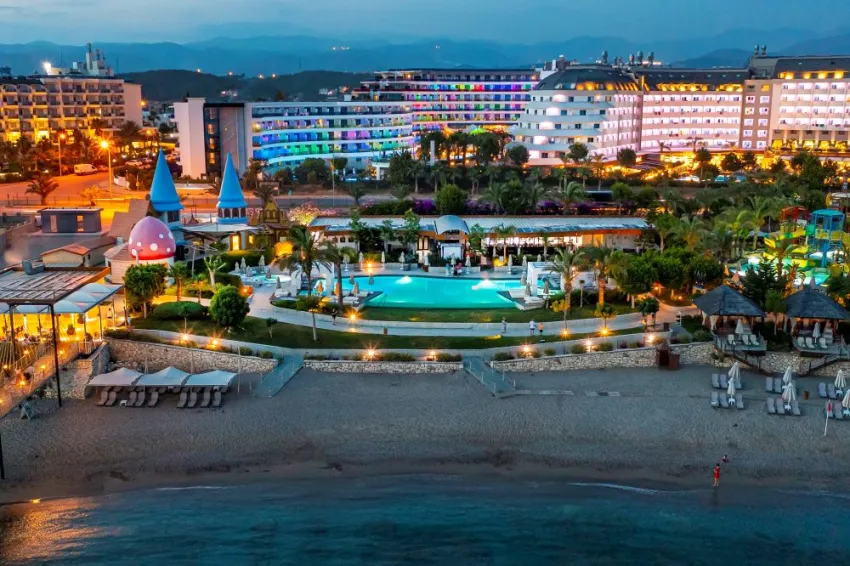 LONG BEACH ALANYA  5*-10