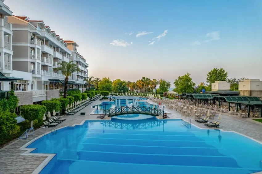 TRENDY ASPENDOS BEACH  5*-6