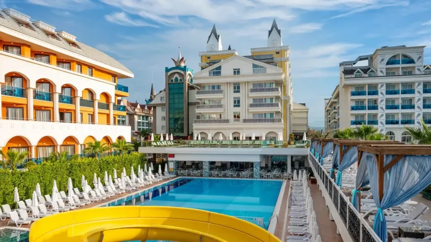 Dream World Resort And Spa 4*-5