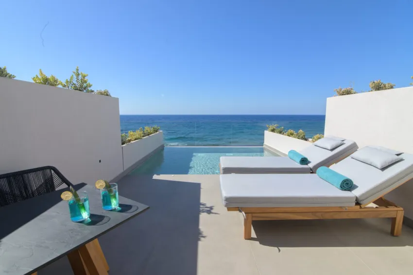Castello Boutique Suites by the sea - Adults Only 4*-5