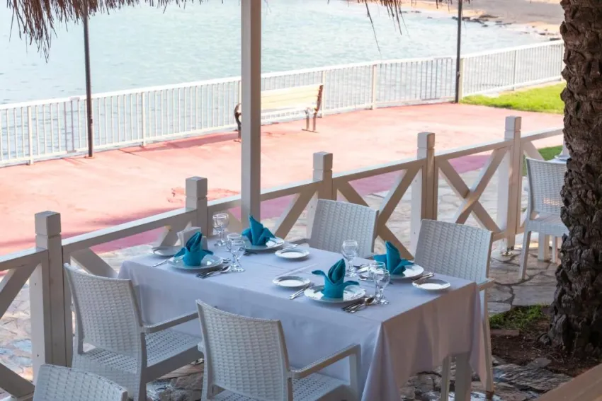 OZ HOTELS INCEKUM BEACH  5*-30