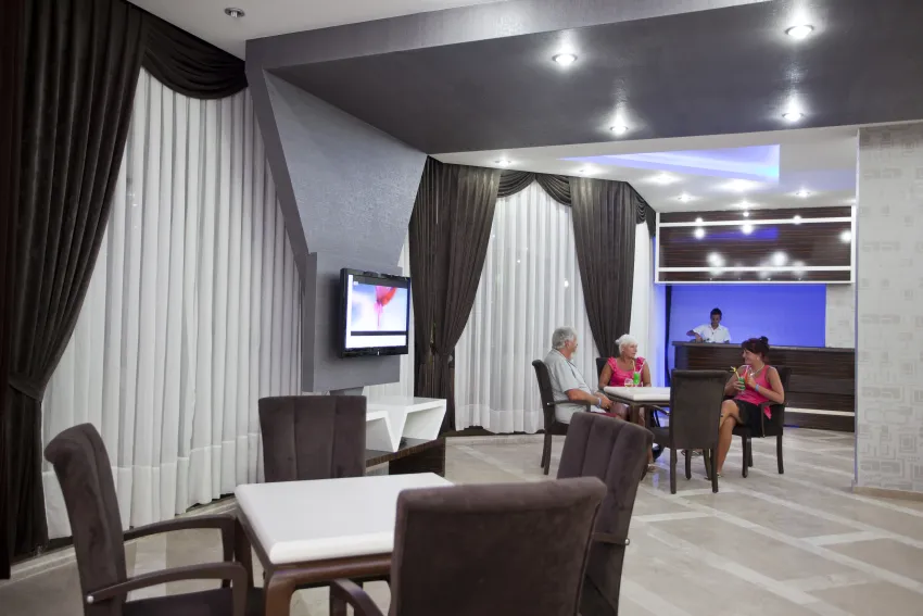 Monte Carlo Hotel 4*-12