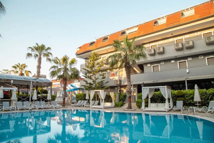 Sun City Apartments 3*-7