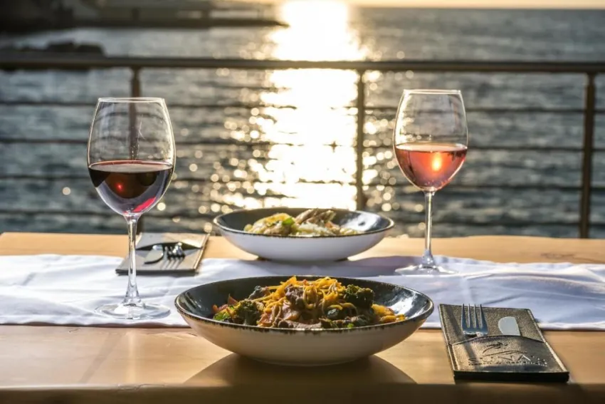 RIVERSIDE GARDEN RESORT  4*-13