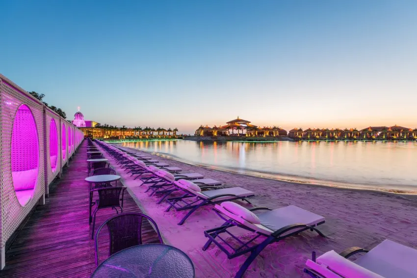 CRATOS PREMIUM HOTEL & CASINO & SPA  5*-69