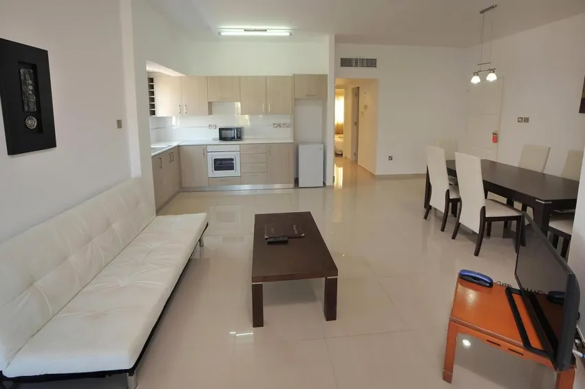 Mayfair Gardens 4*-9