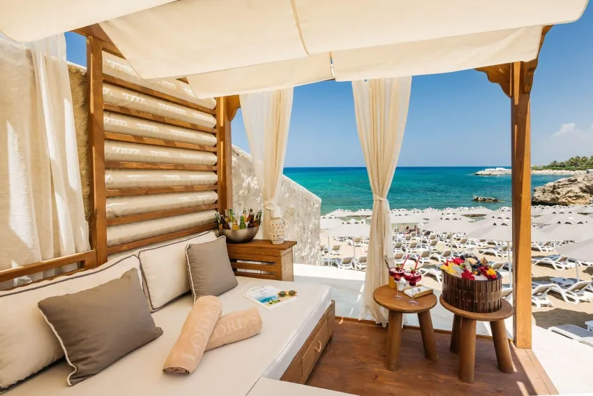 Lord's Palace Hotel And Spa 5*-4