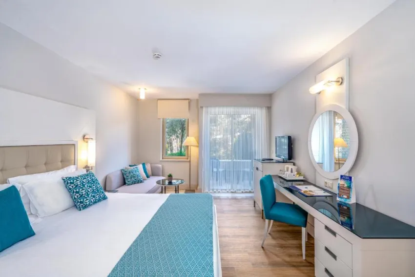 Tui Blue Xanthe 5*-6