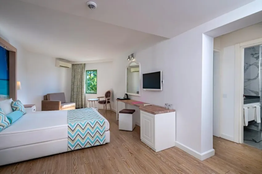 Iz Flower Side Beach Hotel 4*-19