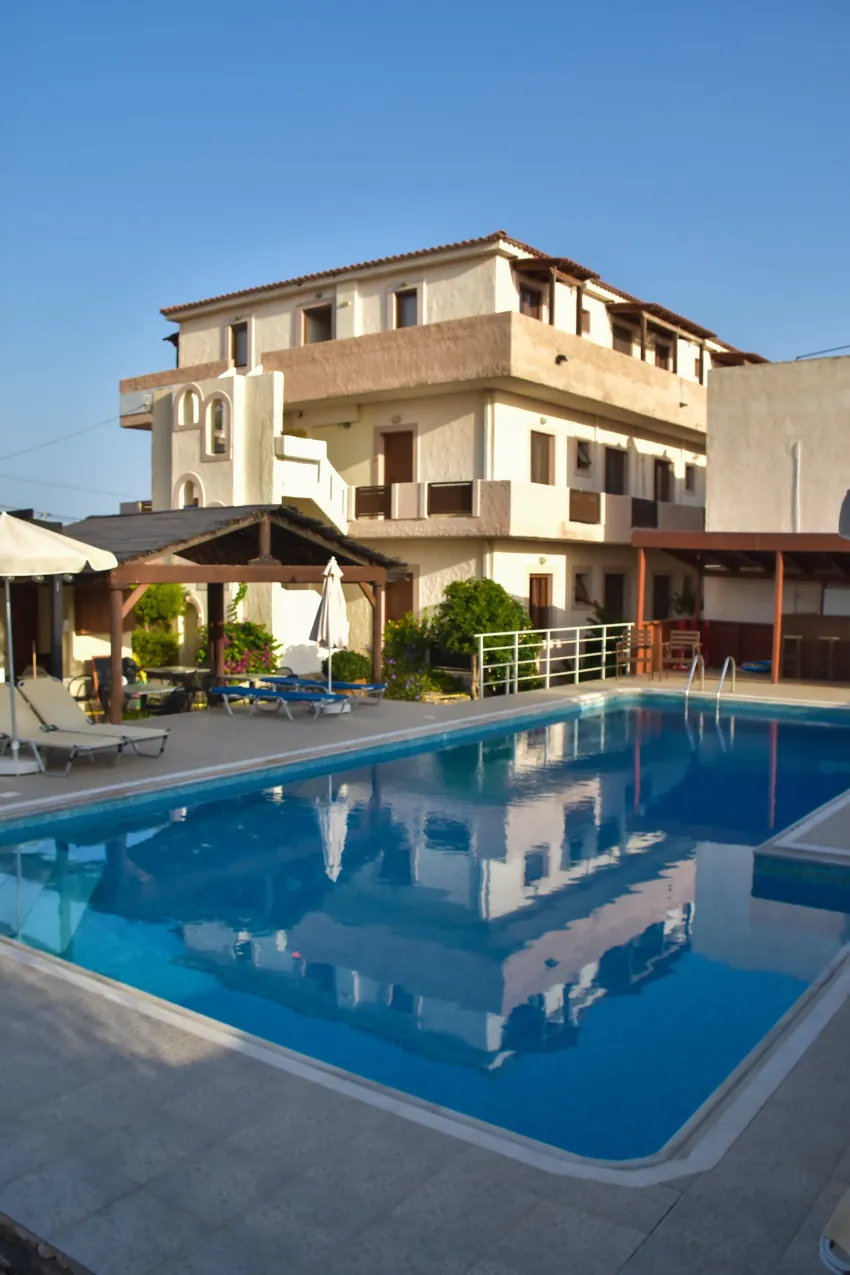 ELEONORA ANISSARAS HOTEL 3*-11