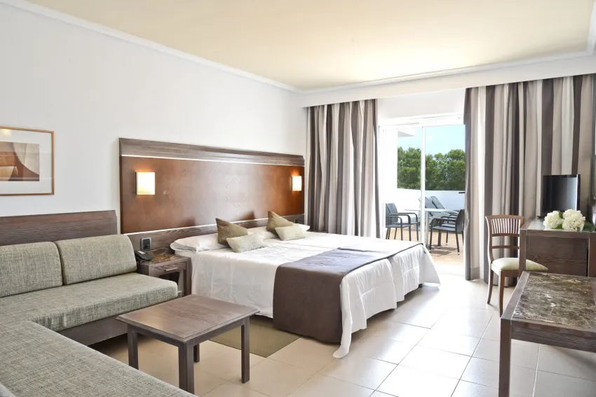 Beach Club Font de sa Cala 4*-3