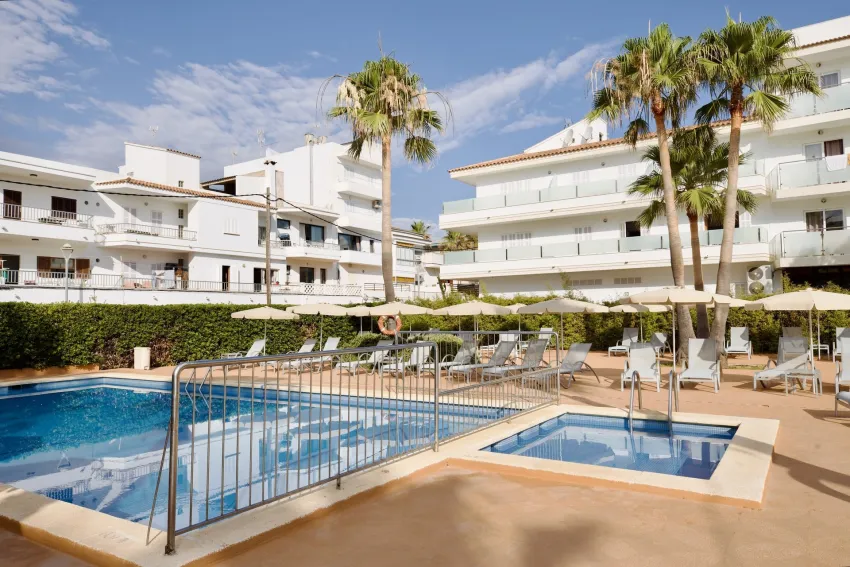 JS Sol de Can Picafort - Adults Only  3*-10