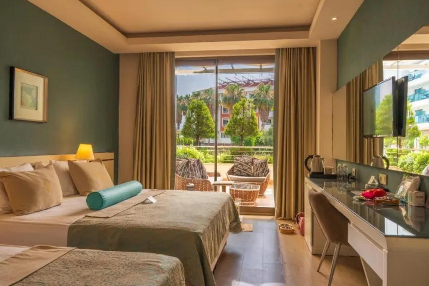 Castival Hotel 5*-50