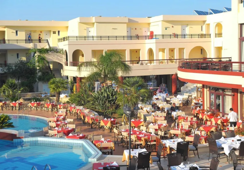 Vantaris Palace 4*-4