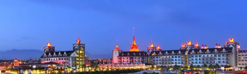 Side Crown Palace 5*-4