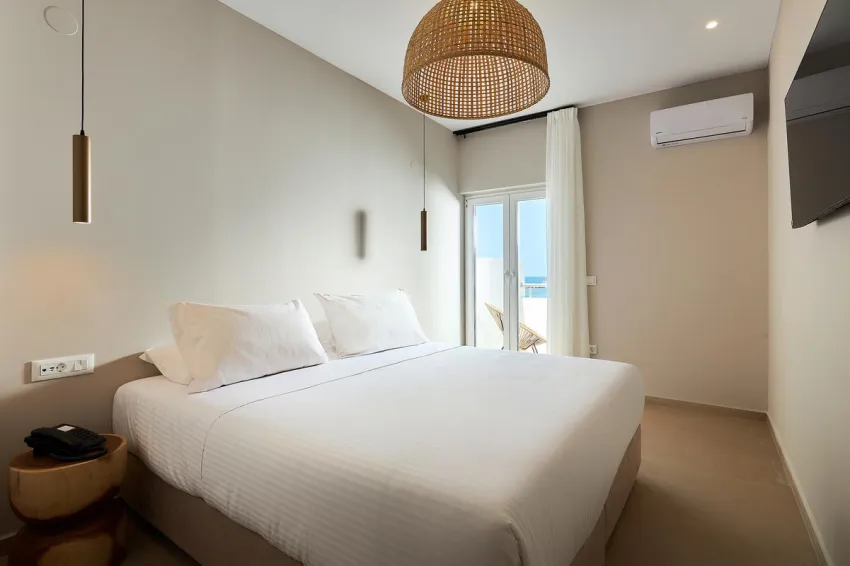 Lotus Rise Hotel (Adults Only 16+) 4*-8