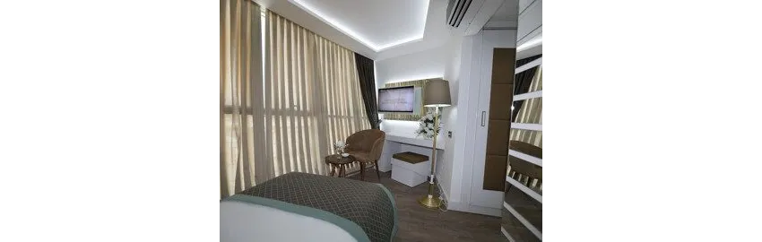 Elips Royal Hotel & Spa 4*-4