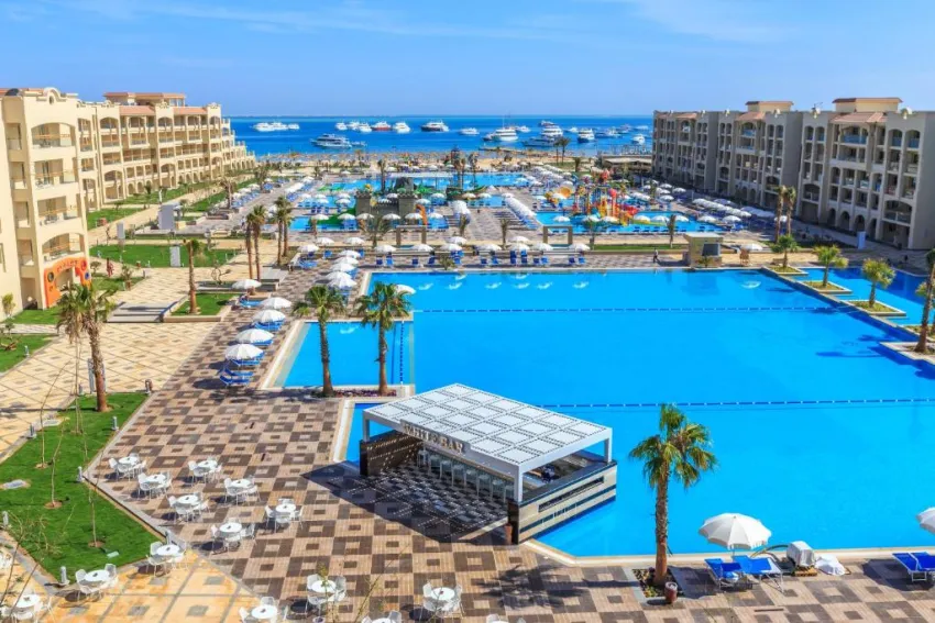 PICKALBATROS WHITE BEACH RESORT  5*-8