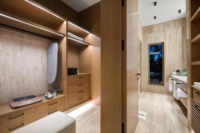 REGNUM THE CROWN  5*-22