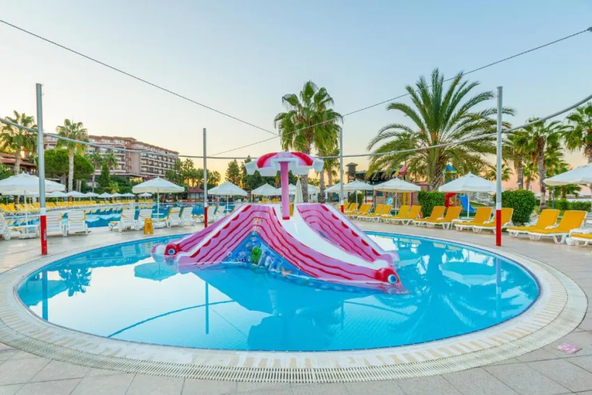 JUSTINIANO CLUB PARK CONTI  5*-14