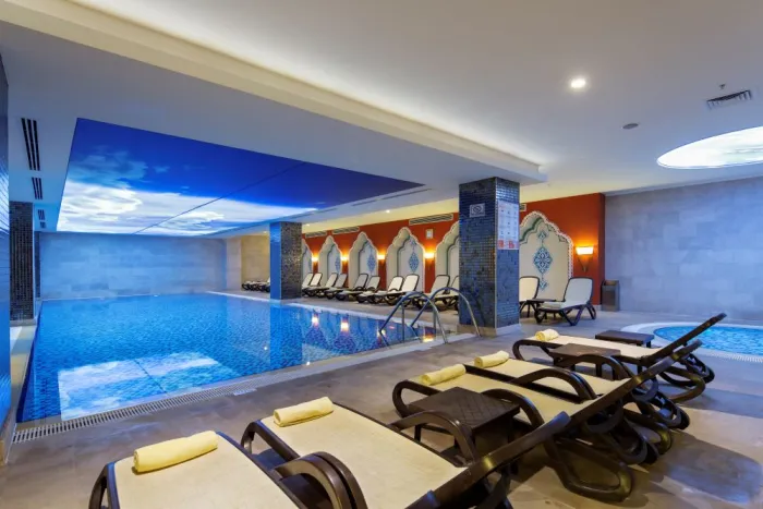 DIAMOND EXCELLENCE RESORT SPA (EX. CRYSTAL PALACE)  5* - Side - Turcia