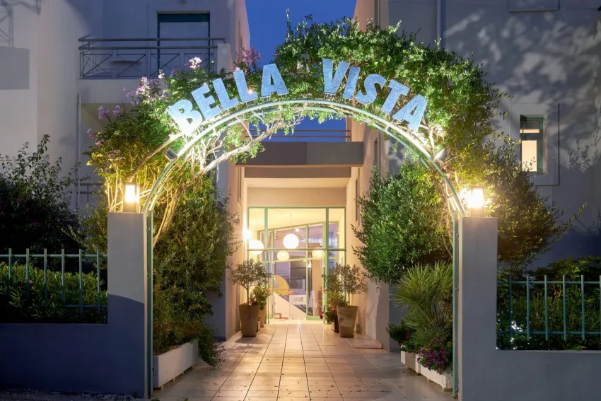 Bella Vista Apartments 4*-23